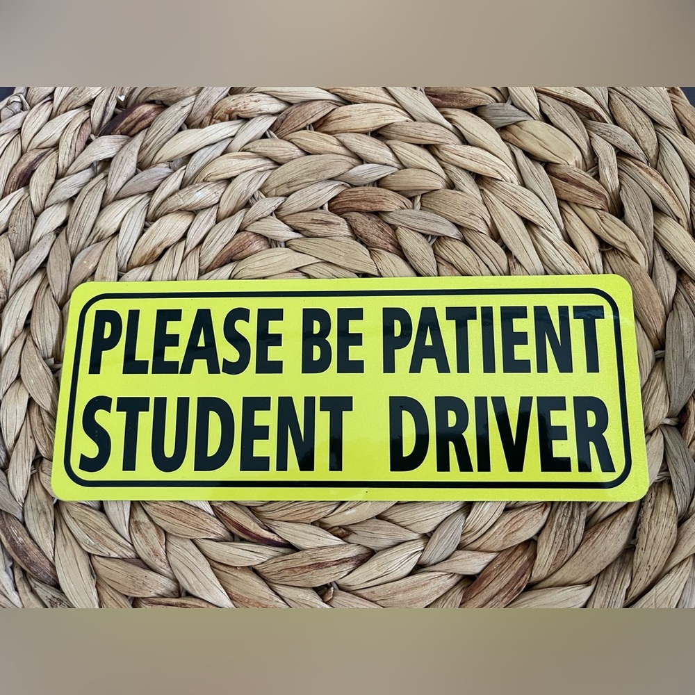 Magnet Student Driver Sign for Cars - Picture 2 of 3